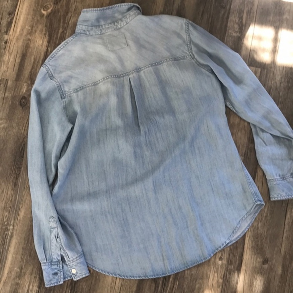 Rails Floral Embroidered Chambray Button Down Top - image 8